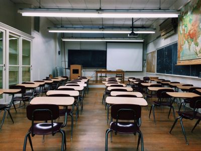 Neteja d'empreses per a instituts i centres educatius