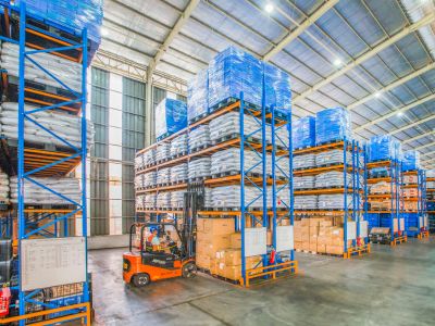 Neteja per a Magatzems i Espais Industrials